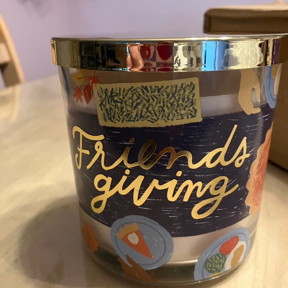 Sonoma Friendsgiving Candle with Gold Lid